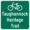 Non-numbered bicycle route (3 lines) road sign (MUTCD M1-8c)